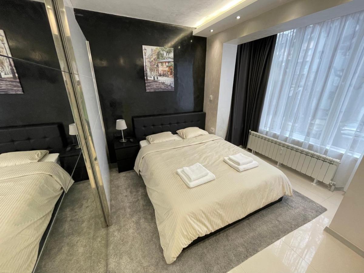 Luxury Central Apartment Verila 소피아 외부 사진